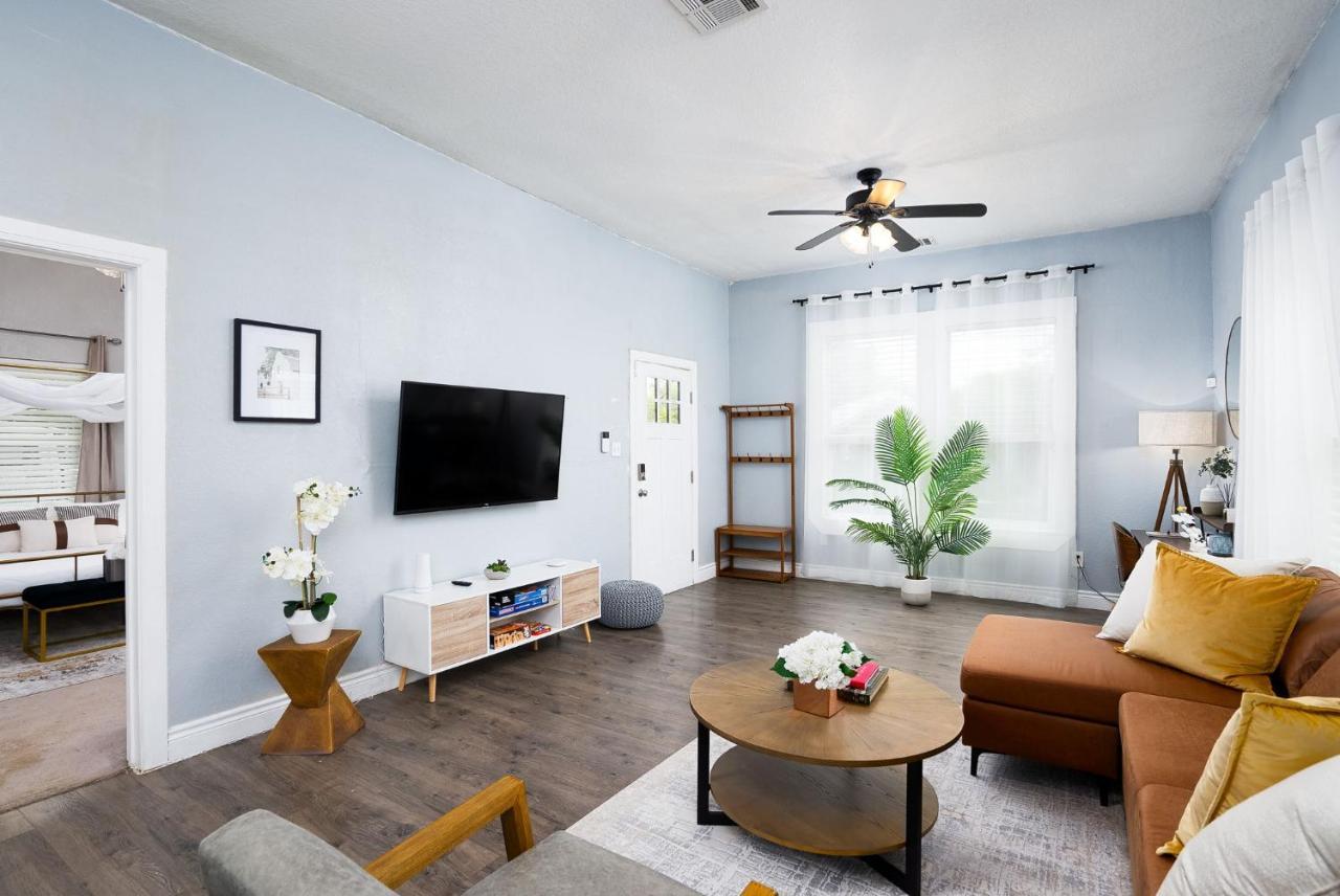 Modern 3 Bed, 2 Bath Home Minutes To Downtown & Alamodome San Antonio Luaran gambar