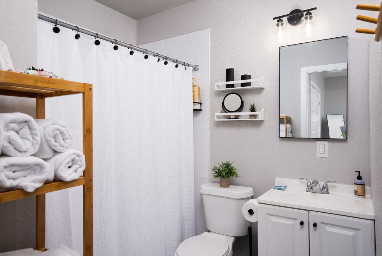 Modern 3 Bed, 2 Bath Home Minutes To Downtown & Alamodome San Antonio Luaran gambar